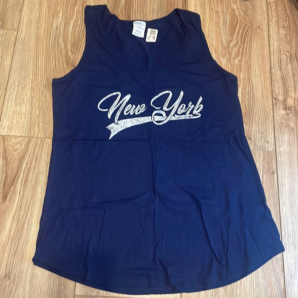 New York tank brand new